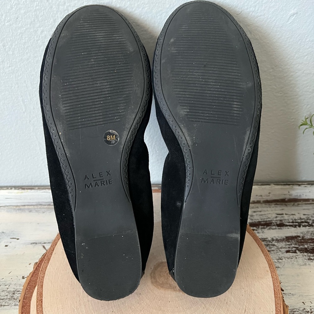 ✨SOLD✨ Alex Marie Shoes Black Leather Ballet Flats Size 8 Beaded Pom Pom - Picture 7 of 9